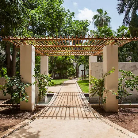 Mahekal Beach Front Resort & Spa