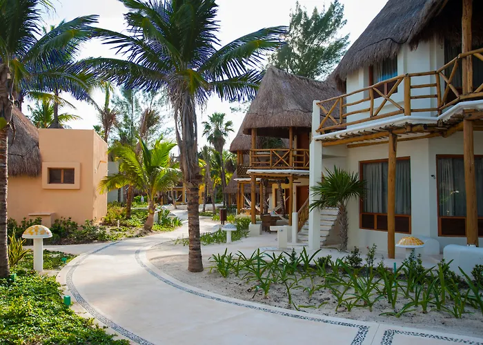 Resort Mahekal Front & Playa del Carmen