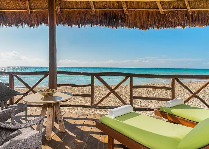 Mahekal Front & 5* Playa del Carmen