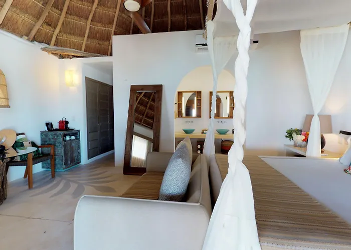 Mahekal Front Resort&spa 5*