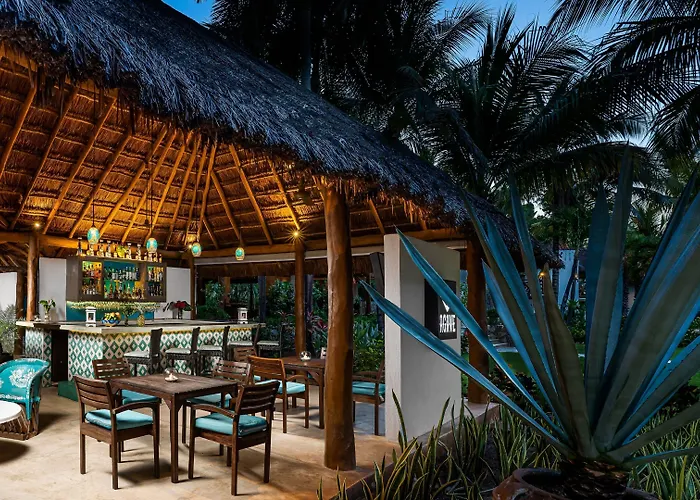 Mahekal Front & Resort 5*