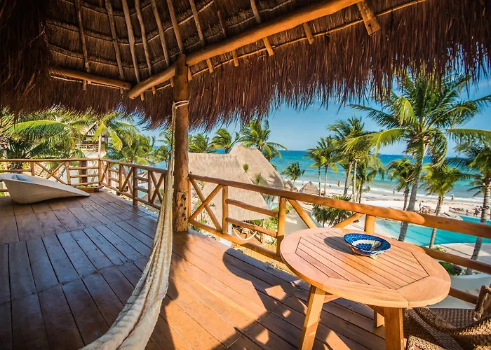 Resort Mahekal Front & Playa del Carmen